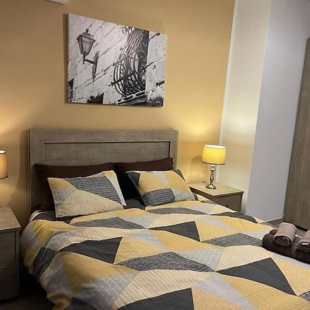 Mediterranea 2 Bedroom Smart Apartment 세인트폴스베이 외부 사진